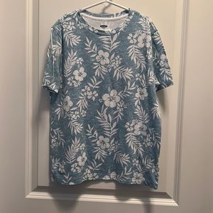 Boys Hawaiian Print Shirt. Size 10-12